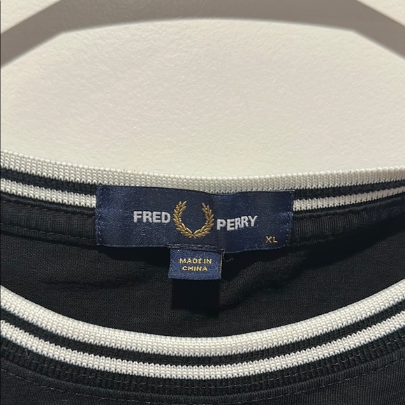 Fred Perry Black Men's Shirt XL preloved - Picture 2 of 6